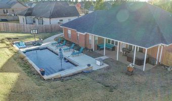 204 Piccadilly, Batesville, MS 38606