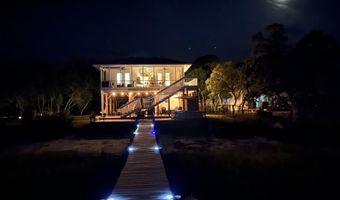 203 Harbor Cir, Alligator Point, FL 32346