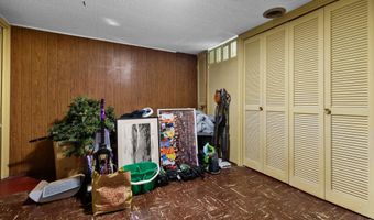 1534 Barrington Pl, Ann Arbor, MI 48103