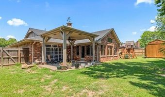 6725 Dorsett Dr, Bartlesville, OK 74006