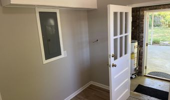 9559 Marlboro Ave, Barnwell, SC 29812