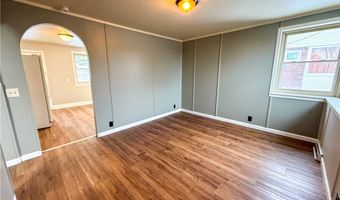 1635 Goodyear Blvd, Akron, OH 44305