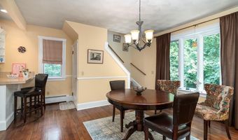 63 Starr St, Johnston, RI 02919