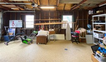 1916 South Dr, Aliquippa, PA 15001