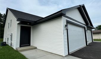 330 21st Ave SW, Cambridge, MN 55008