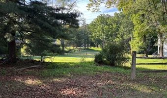 615 SPRING Ln, Philadelphia, PA 19128