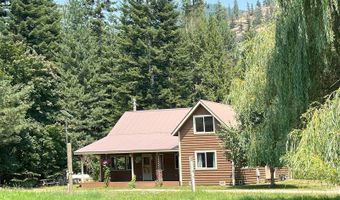 172 Kestrel Ln, Clark Fork, ID 83811