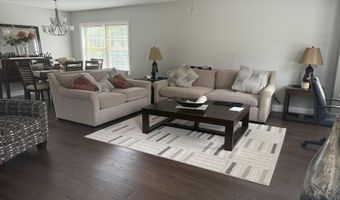 102 Beckman Dr, Altoona, PA 16602