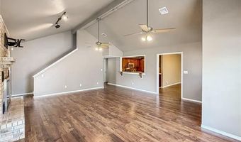2114 Oakglen Dr, Ardmore, OK 73401