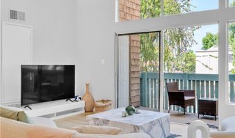 5700 Etiwanda Ave 252, Los Angeles, CA 91356