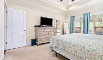 2217 N DONAHUE Dr, Auburn, AL 36830