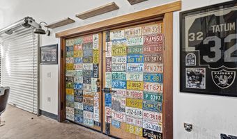 3721 SISKIYOU Hwy, Ashland, OR 97520