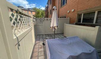 2245 FAIRFAX Dr, Arlington, VA 22201