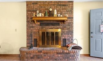 617 Wallace NW, Ardmore, OK 73401