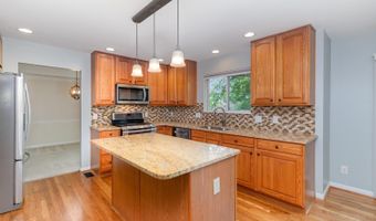 8283 Little Harbor Dr, Anderson Twp., OH 45244