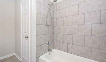 1787 EASTWOOD Dr, Alexander City, AL 35010