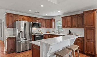 1207 W NEW HAMPSHIRE St, Orlando, FL 32804
