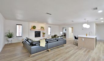 209 Sandzen Dr, Clovis, NM 88101