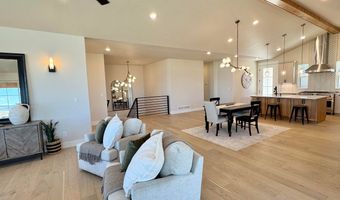 1385 Art Dr, Berthoud, CO 80513