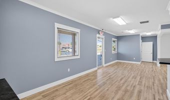 515 E Main St, Anna, OH 45302