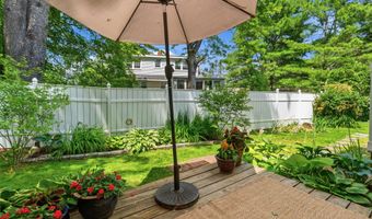 46 Pine Hill Dr, Bath, ME 04530