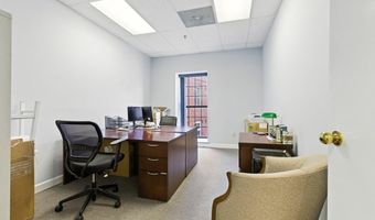 5 Market Sq 105, Amesbury, MA 01913