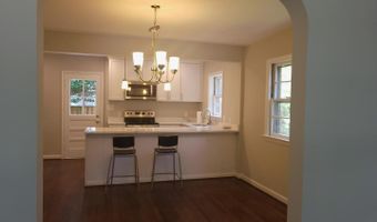 2250 N QUANTICO St, Arlington, VA 22205