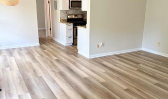 4903 AMERICANA Dr T7, Annandale, VA 22003