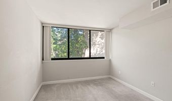 12 VAN DORN 405, Alexandria, VA 22304
