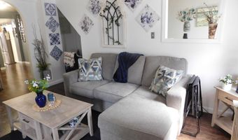 17 19 Boynton St, Bangor, ME 04401