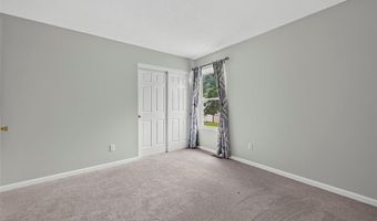 1592 Greenfield Crossing Ct, Ballwin, MO 63021
