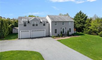136 Corporate Pl, Middletown, RI 02842