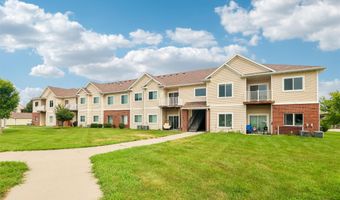 1825 SW White Birch Cir 3, Ankeny, IA 50023