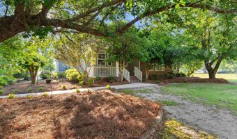 1884 Clarence Dr, Andrews, SC 29510