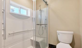 3181 Goldenspur Dr, Camarillo, CA 93010