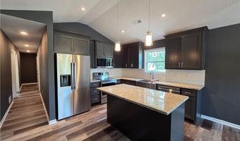 542 N Lexington St, Adrian, MO 64720