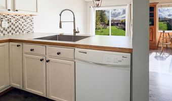 573 W Shore Dr, Belgrade, MT 59714