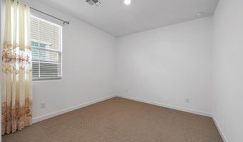 98 E LEO Pl, Chandler, AZ 85249