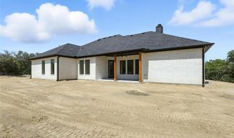 4996 Veal Station Rd, Weatherford, TX 76085