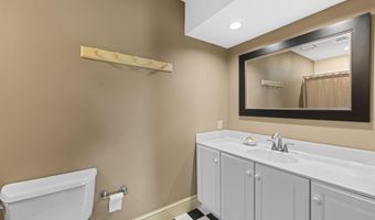 480 DAWSONVILLE Rd, Barboursville, VA 22923