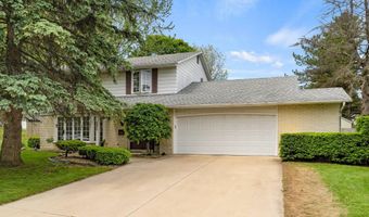 405 Inglenook Pl, Angola, IN 46703