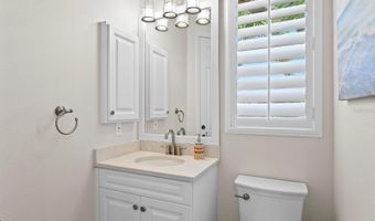 625 BALIBAY Rd, Apollo Beach, FL 33572