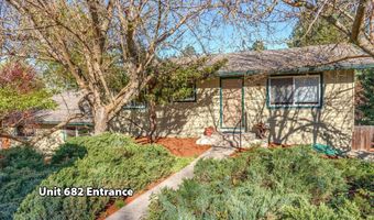 682 Chestnut St, Ashland, OR 97520