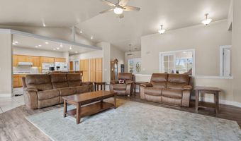 6640 Dixieland Dr, Anderson, CA 96007