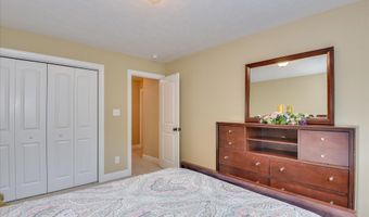 512 Nandina Ct, Aiken, SC 29801