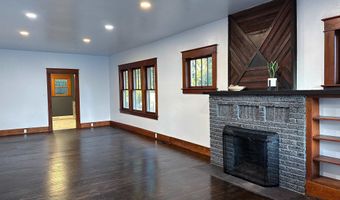 616 N 4th St, Arkansas City, KS 67005