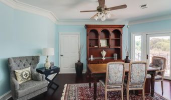 2001 Claudette Ct, Biloxi, MS 39531