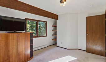 10151 Evergreen Tree St, Anchorage, AK 99507