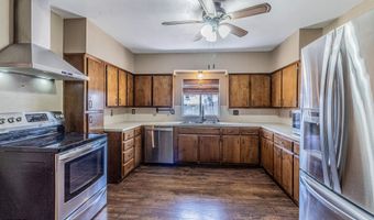 906 TOWNSEND Ave, Aztec, NM 87410