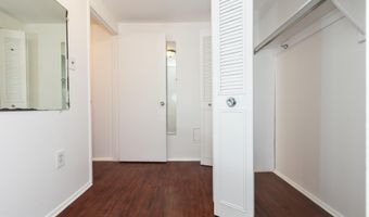 4600 S FOUR MILE RUN Dr 623, Arlington, VA 22204